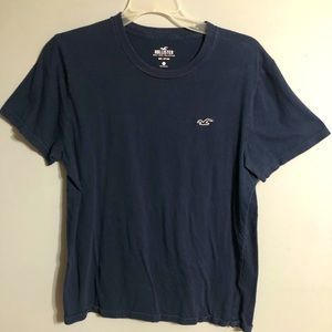 hollister t-shirt